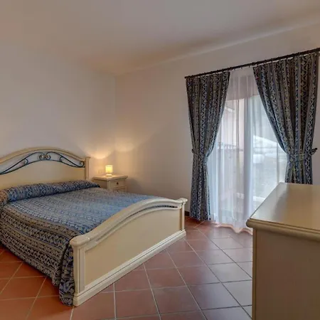 아파트 Charming Small 4vin Bella Sleeps 4 With Pool Punta de su Torrione
