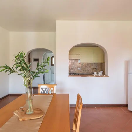 Charming Small 4vin Bella Sleeps 4 With Pool Punta de su Torrione